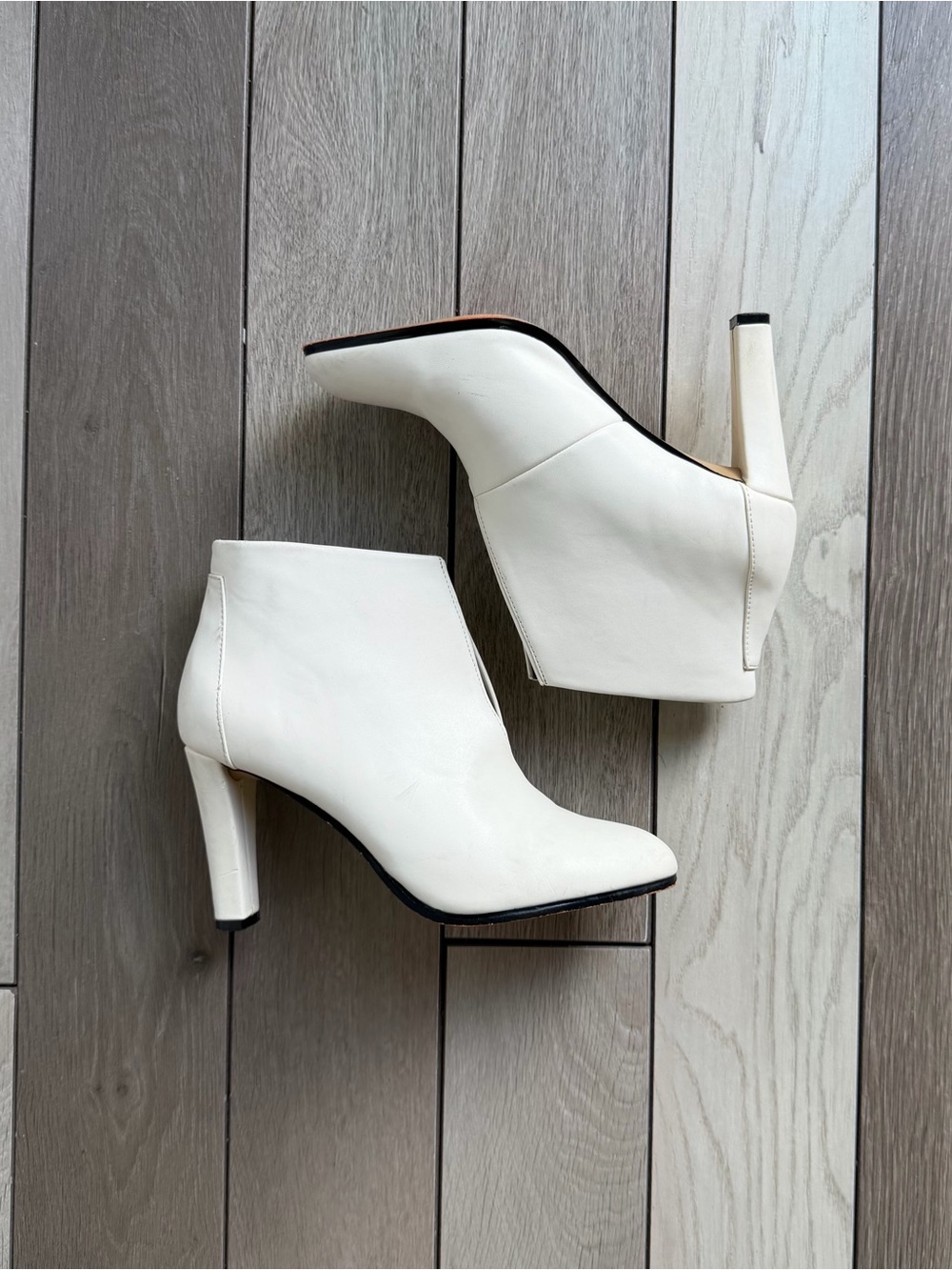 TAHARI White Women's High-Heel Ankle Boots